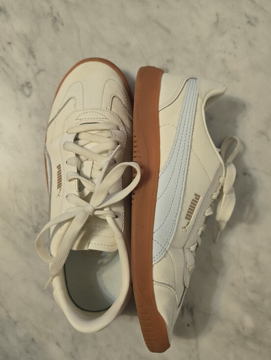 Puma Shoes - Puma Sneakers with Light Blue Stripe and Gum Sole